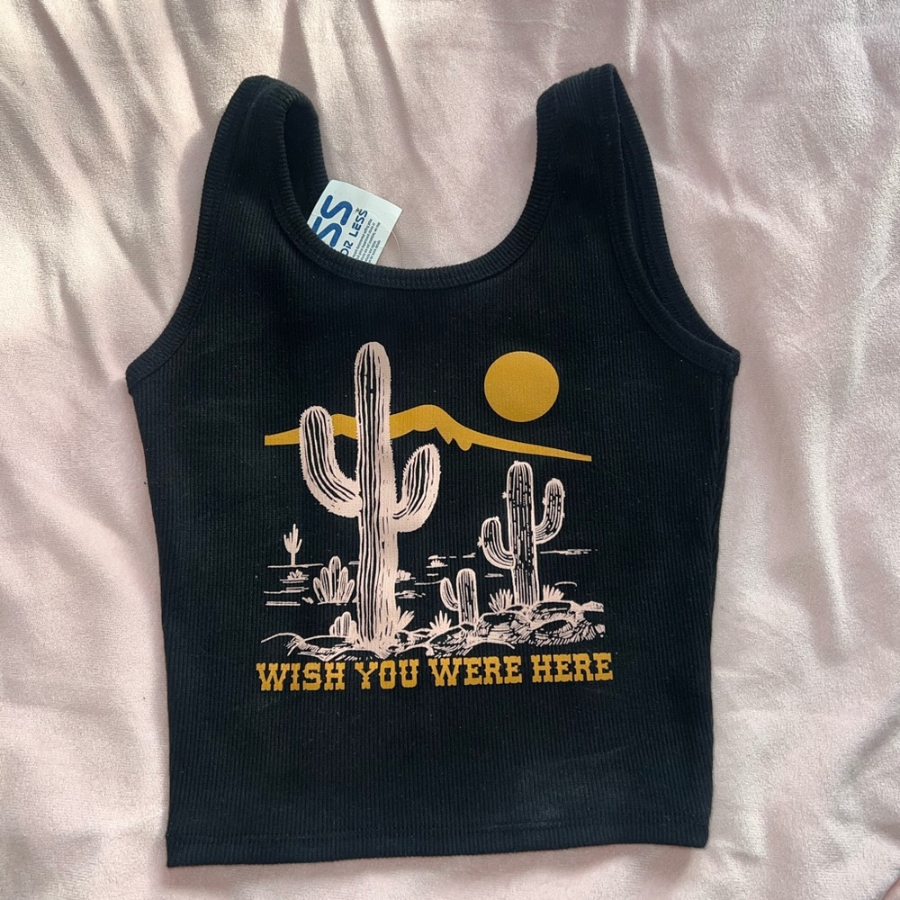 Black Graphic Crop Top